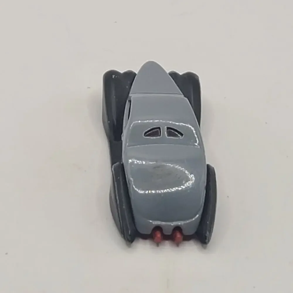 Vintage￼ Hot Wheels 2002 Swoop Coupe car Gray black red flames￼